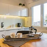 Apartament Glossy