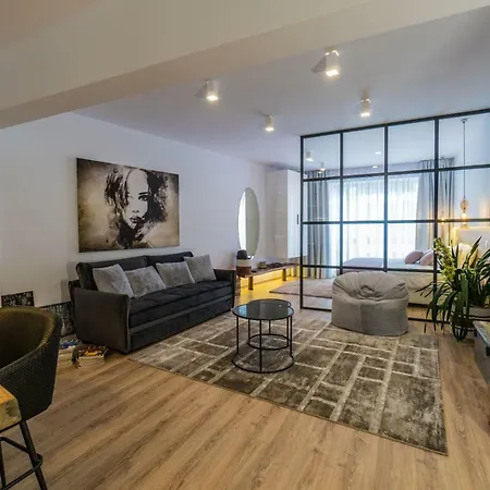 Glossy Apartamento *